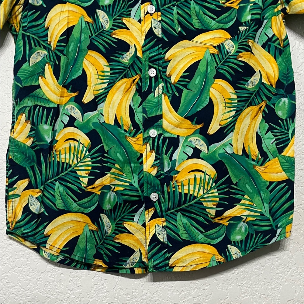 Old Navy Boys Large Green & Yellow Banana Leaf Short-Sleeve Button-Down Shirt - Picture 5 of 7